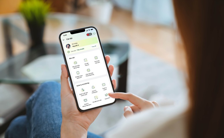 vietcombank-tien-phong-ra-mat-tinh-nang-thong-bao-so-du-bang-giong-noi-voice-ott-tren-app-ngan-hang-so