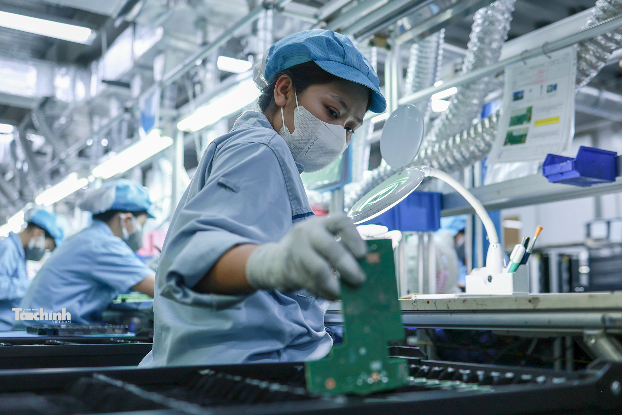 Nghị quyết 10-NQ/TW: Từ thu hút FDI đến kiến tạo năng lực cạnh tranh quốc gia