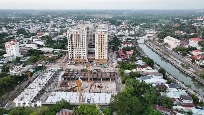 thi-truong-bat-dong-san-doi-mat-bai-toan-can-bang-do-nguon-cung-tang-manh