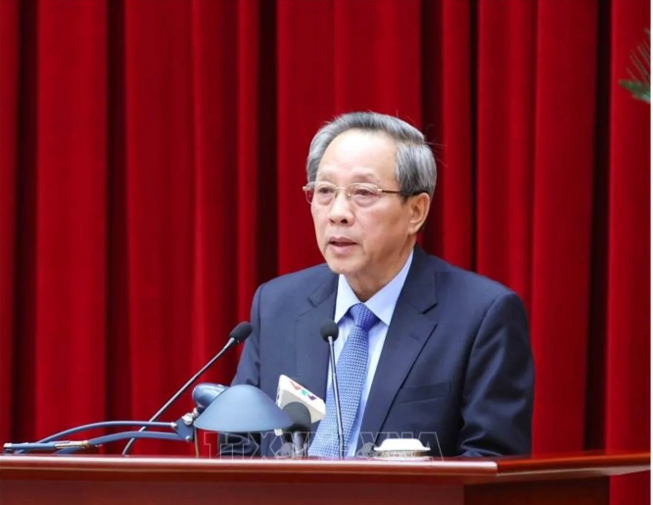 Trung ương thống nhất đề nghị chưa bổ sung, sửa đổi Điều lệ Đảng tại Đại hội XIV