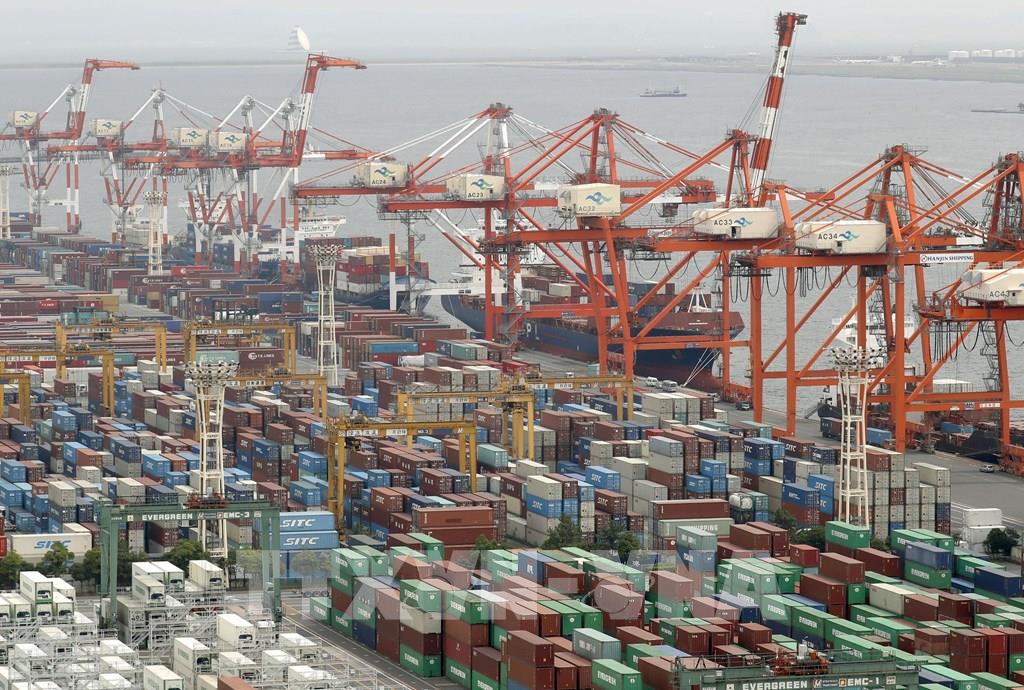 cac-doanh-nghiep-vua-va-nho-nhat-ban-lao-dao-do-thieu-nguon-cung