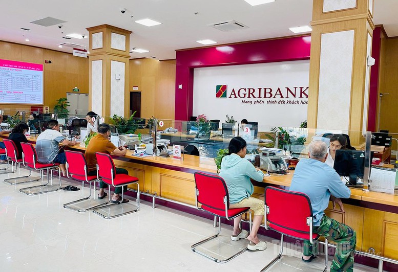 Agribank giảm lãi suất huy động và cho vay, hỗ trợ tăng trưởng