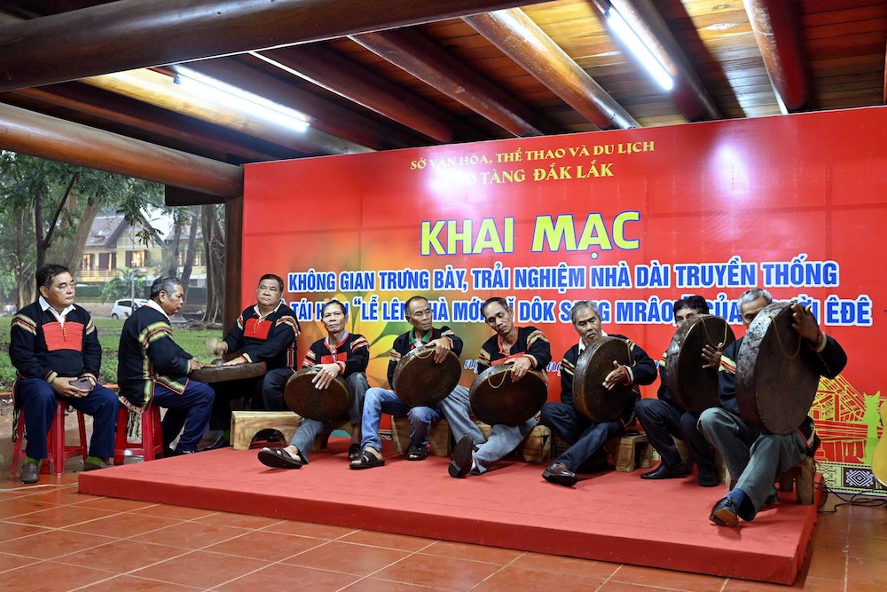 van-dung-di-san-cho-phat-trien-cong-nghiep-van-hoa