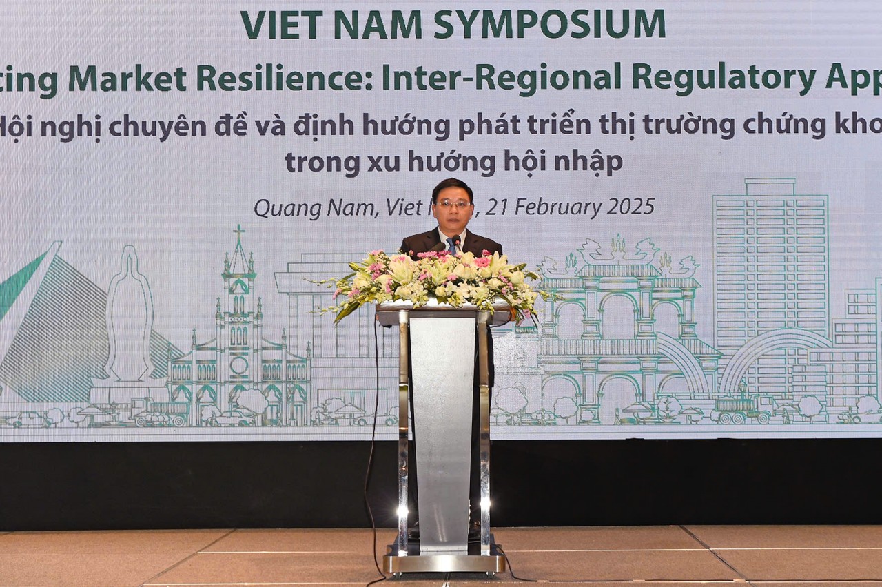 phat-trien-thi-truong-chung-khoan-on-dinh-an-toan-lanh-manh-hieu-qua-ben-vung-hoi-nhap