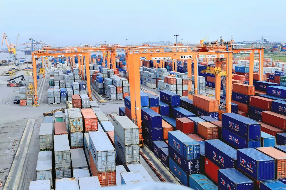 vi-sao-viet-nam-lot-top-30-tang-truong-thuong-mai-cao-nhat-toan-cau