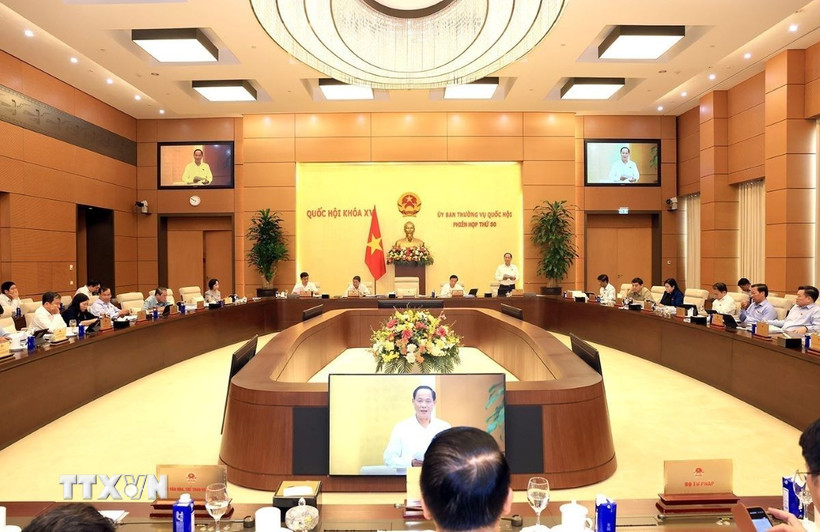 phat-trien-kinh-te-xa-hoi-nam-2025-dat-va-vuot-tat-ca-cac-chi-tieu