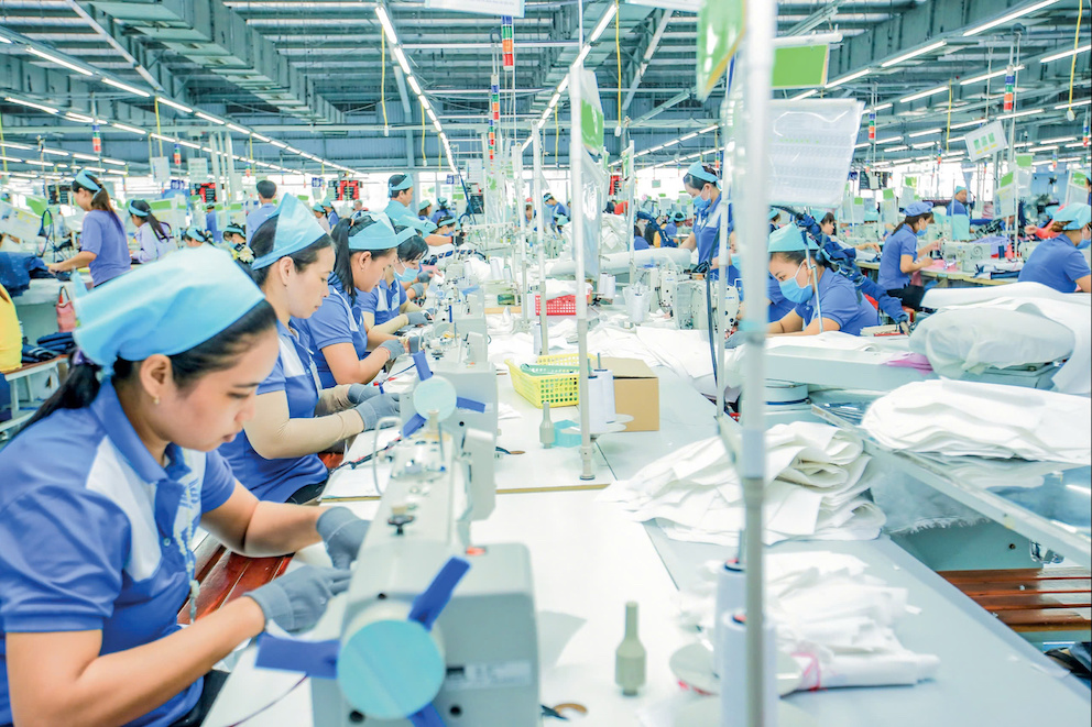 Xuất khẩu dệt may tăng chậm lại