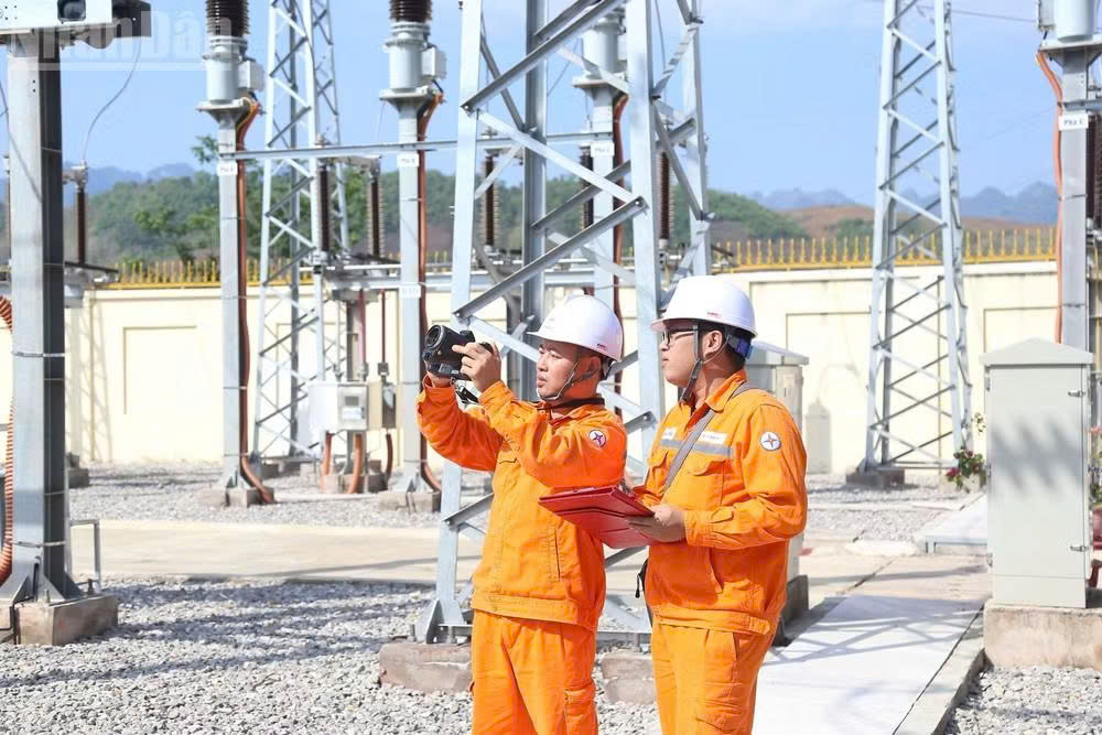 Lợi nhuận EVN tăng mạnh năm 2025 nhờ thủy điện thuận lợi và kiểm soát chi phí
