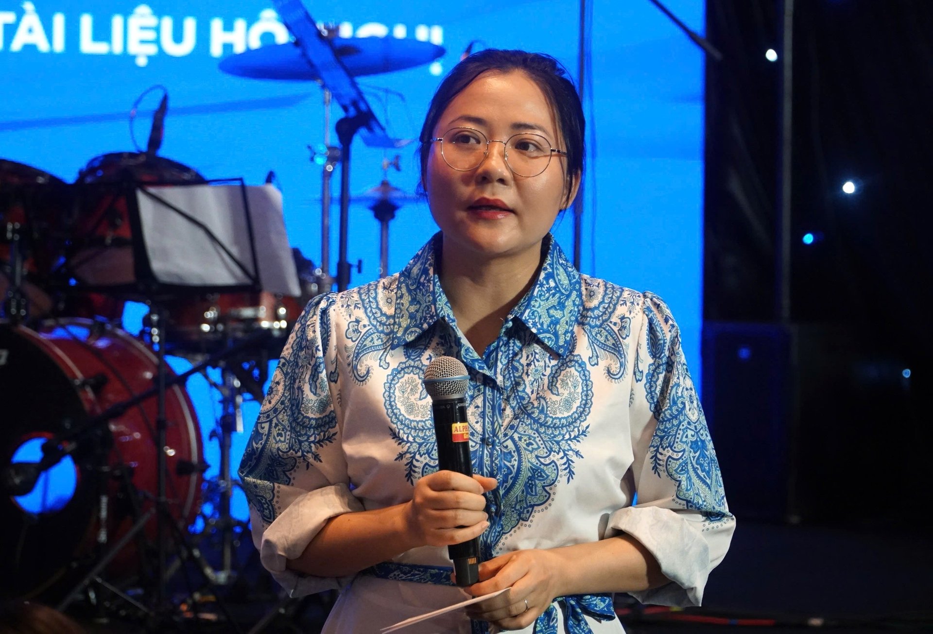 dinh-hinh-khu-thuong-mai-tu-do-da-nang-nhin-tu-singapore-va-dubai