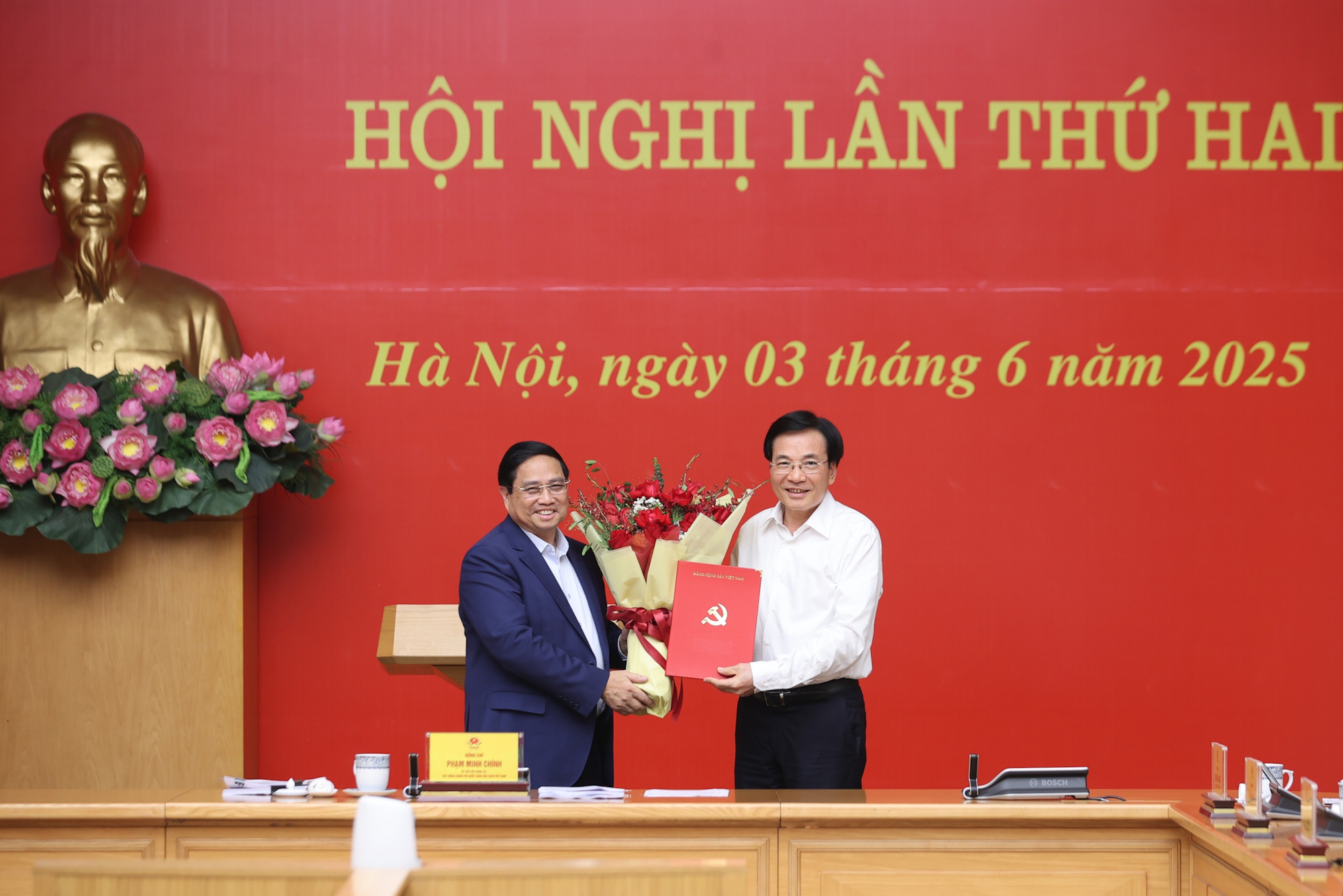 thu-tuong-xac-dinh-muc-tieu-tang-truong-2-con-so-phat-trien-nhanh-xanh-ben-vung