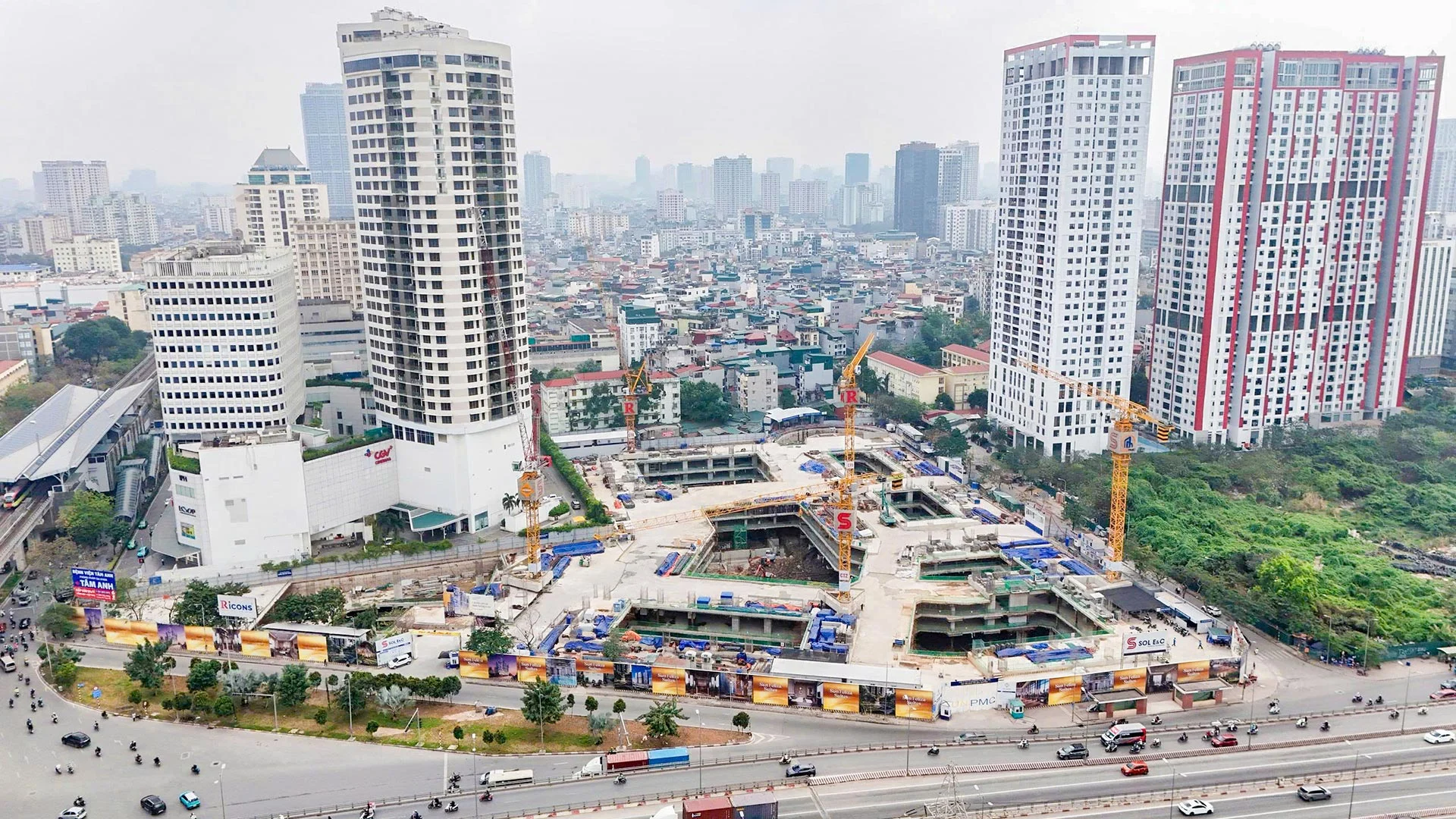 mua-noi-do-va-ban-ven-do-hai-chieu-trai-nguoc-cua-thi-truong-chung-cu-ha-noi