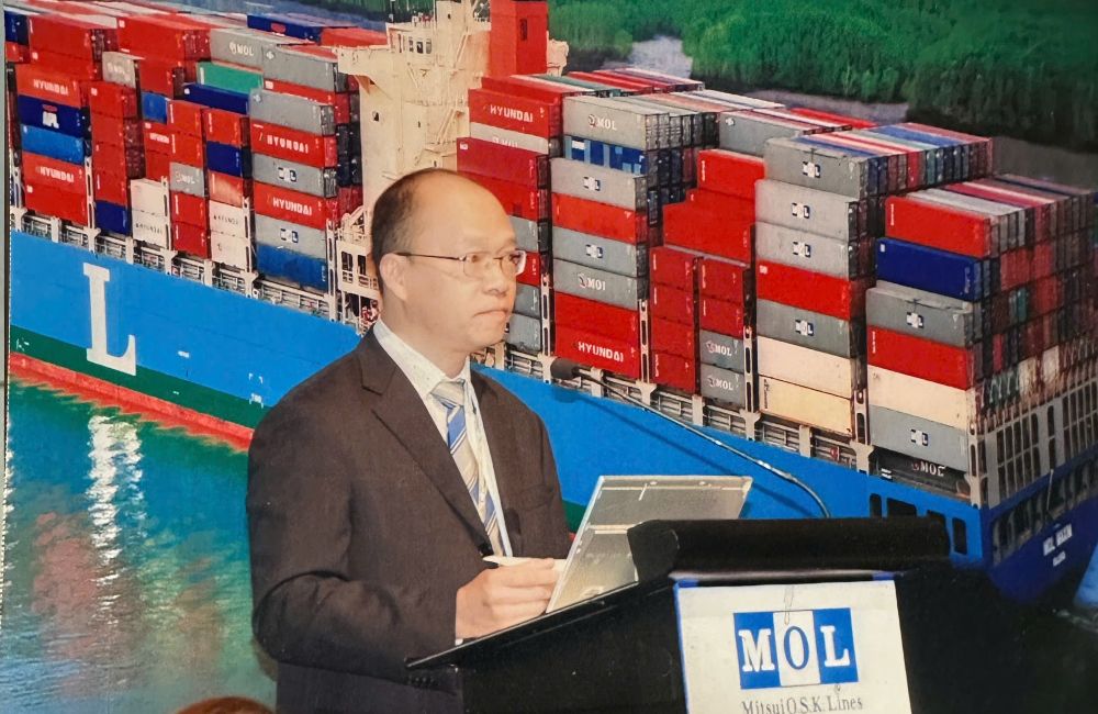 Giải bài toán thị phần vận tải biển và chi phí logistics đến năm 2030