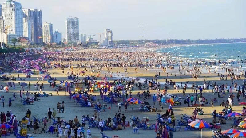 nam-thang-2026-khach-quoc-te-den-viet-nam-cao-nhat-so-muc-cua-5-thang-dau-nam-tu-truoc-den-nay