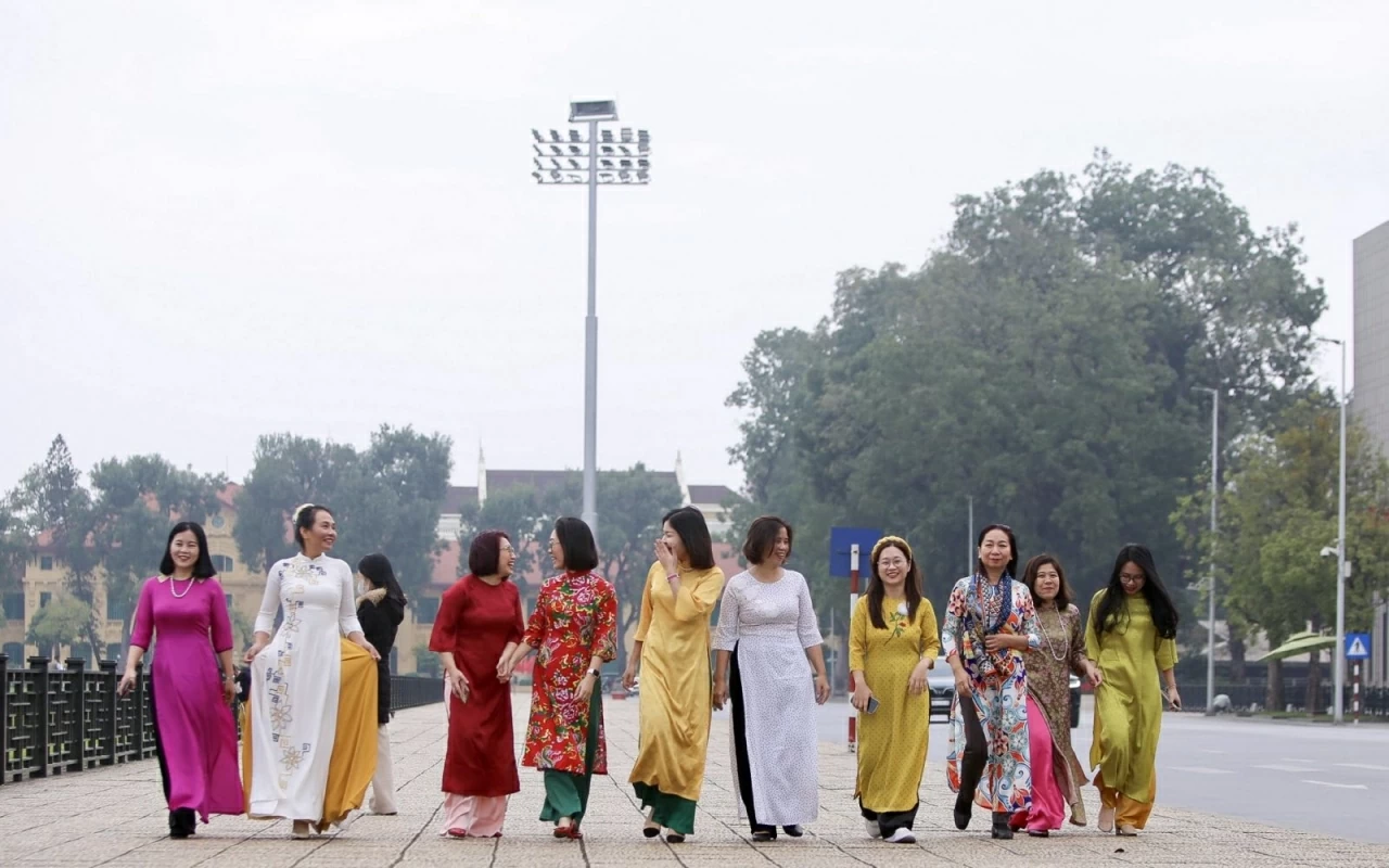 phu-nu-nen-biet-thiet-ke-cuoc-song-thong-minh-hon-trong-ky-nguyen-so