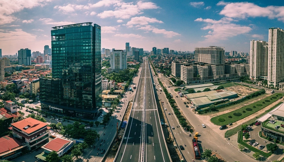 khach-thue-van-phong-chuyen-trong-tam-sang-gia-tri-khu-vuc