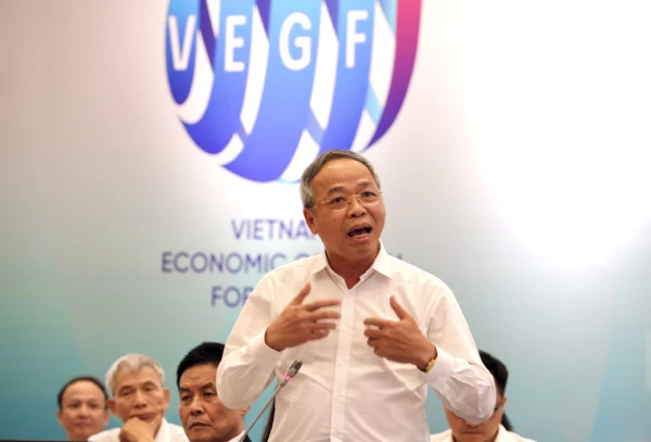 trao-co-hoi-cong-nghe-cho-doanh-nghiep-de-tang-truong-2-con-so-kha-thi