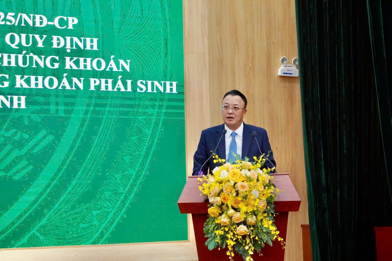 nang-che-tai-xu-phat-nhung-van-hai-hoa-muc-tieu-phat-trien-thi-truong-chung-khoan