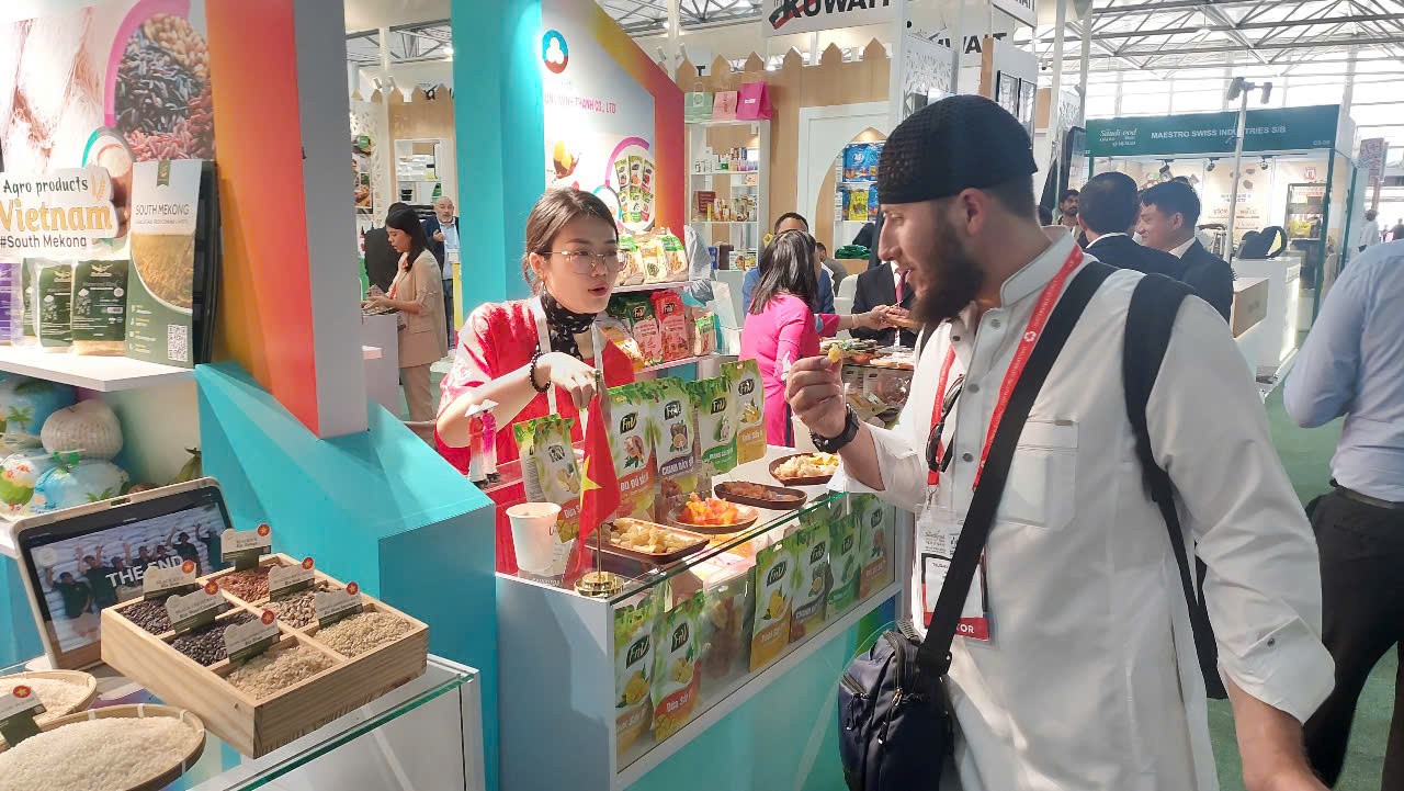 doanh-nghiep-viet-tinh-lai-bai-toan-xuat-khau-vao-malaysia-truoc-tieu-chuan-xanh