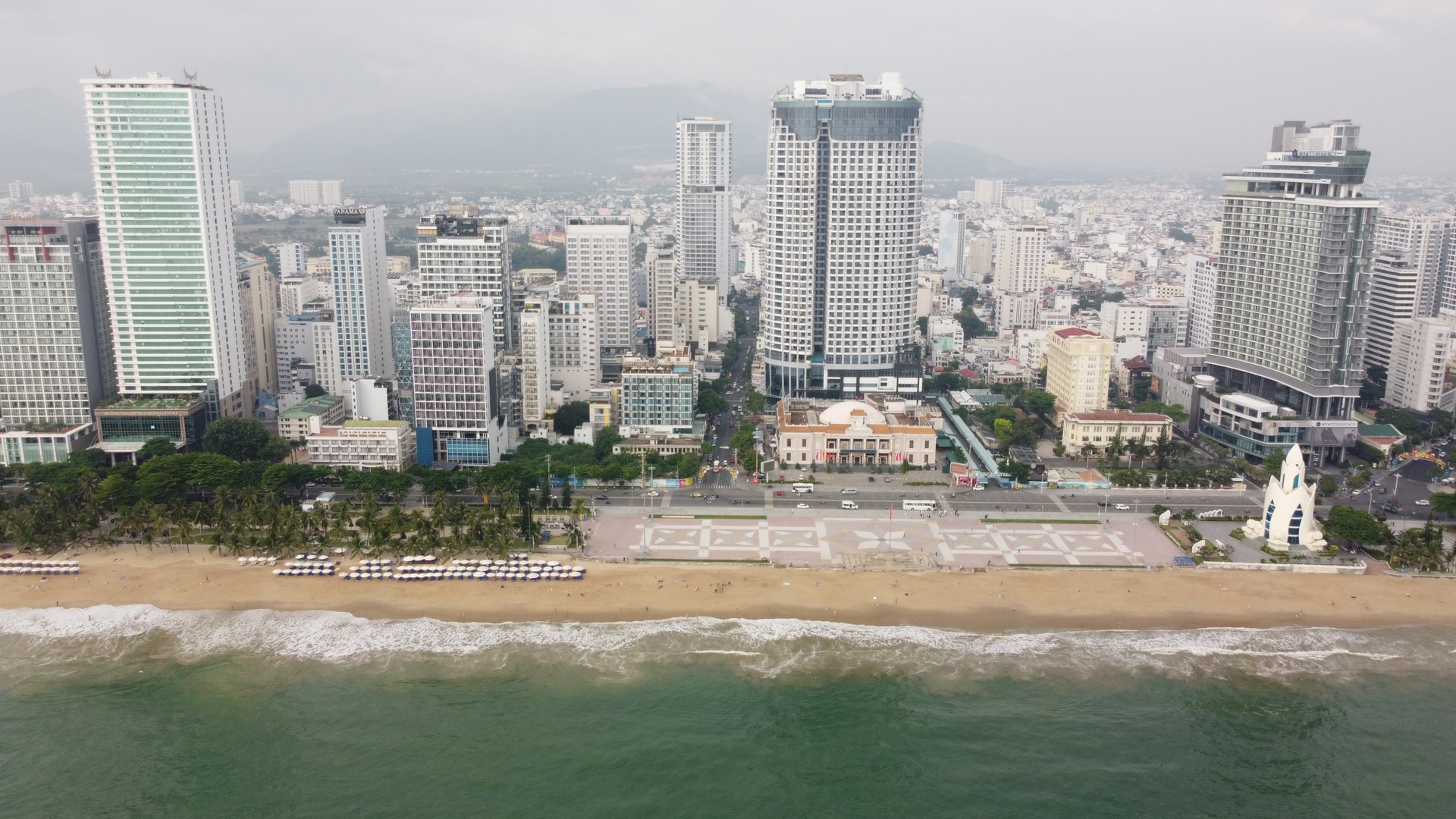 Khánh Hòa triển khai thực hiện kết luận của Thủ tướng về tháo gỡ vướng mắc dự án, đất đai