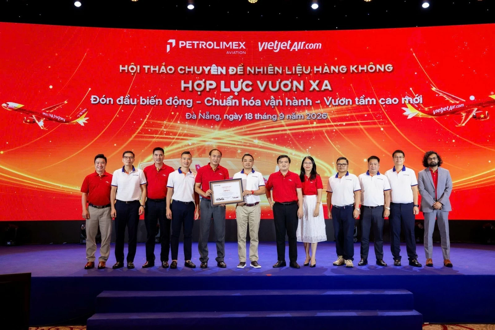 Petrolimex Aviation và Vietjet Air thắt chặt hợp tác trước biến động thị trường nhiên liệu