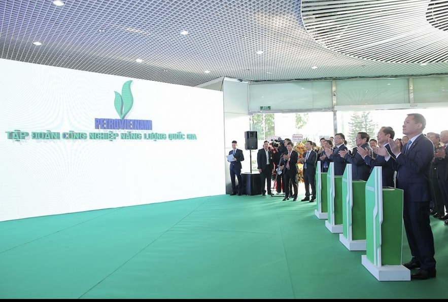 petrovietnam-tap-doan-cong-nghiep-nang-luong-quoc-gia-vuon-minh-trong-ky-nguyen-moi