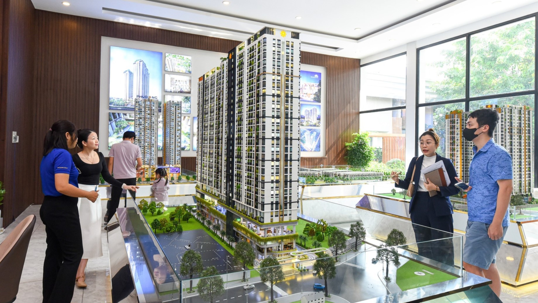 tphcm-nguon-cung-nha-o-vua-tui-tien-thap-nhat-thap-ky