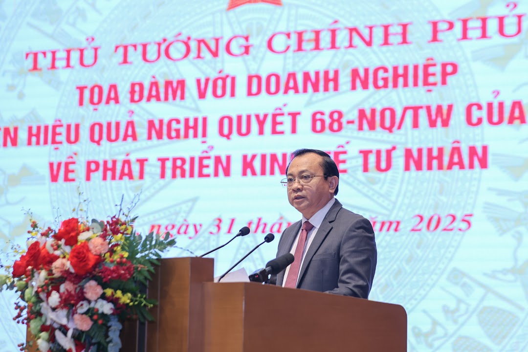 thu-truong-le-tan-can-dnnvv-phai-co-tam-the-phat-trien-thanh-doanh-nghiep-vua-va-lon1748665427.jpg