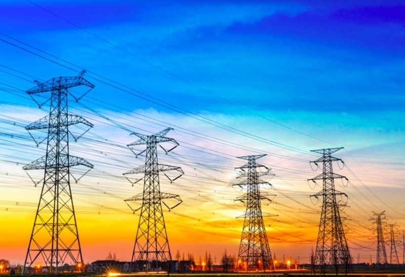 trien-vong-doanh-nghiep-thiet-bi-dien-nhin-tu-lan-song-rot-von-manh-vao-luoi-truyen-tai-dien