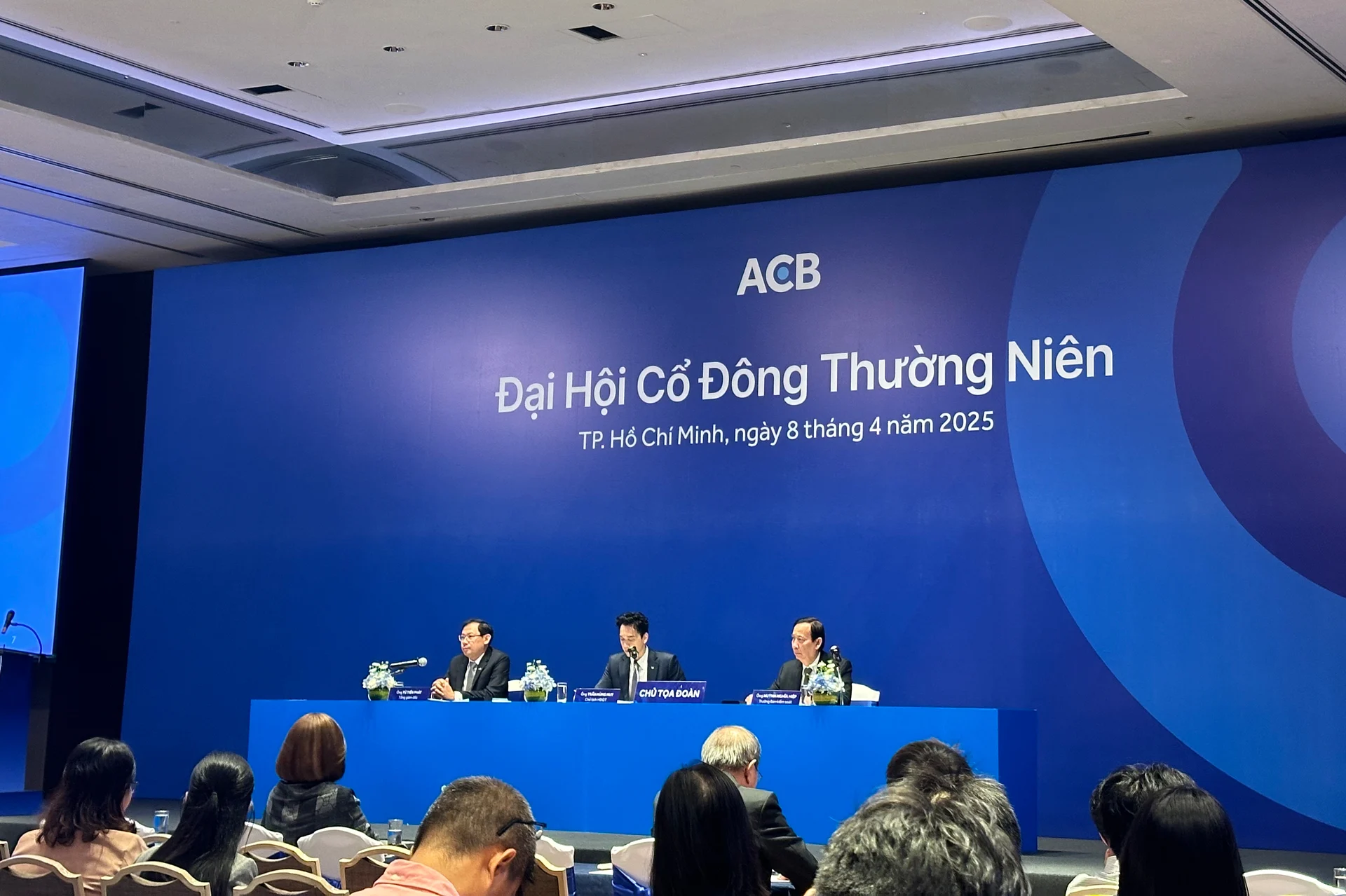 acb-giu-nguyen-muc-tieu-tang-truong-tin-dung-16-18-bat-chap-bien-dong-vi-mo