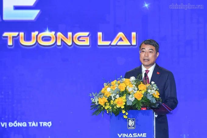 Thủ tướng: Sẽ thực hiện đơn giản hóa phương pháp tính thuế TNDN, GTGT cho doanh nghiệp