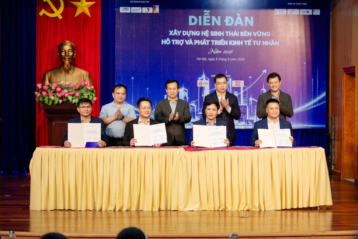 Ưu tiên tín dụng cho 1.000 doanh nghiệp tiên phong