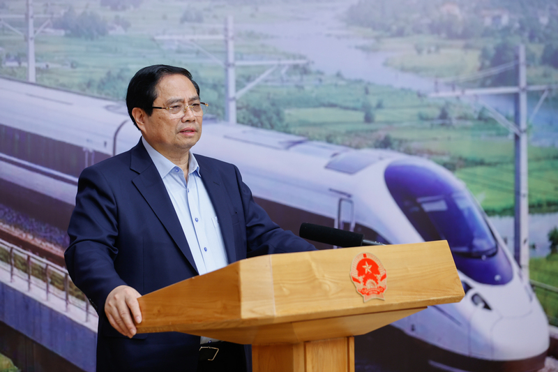 hoan-thien-de-an-phat-trien-cong-nghiep-duong-sat-truoc-ngay-153