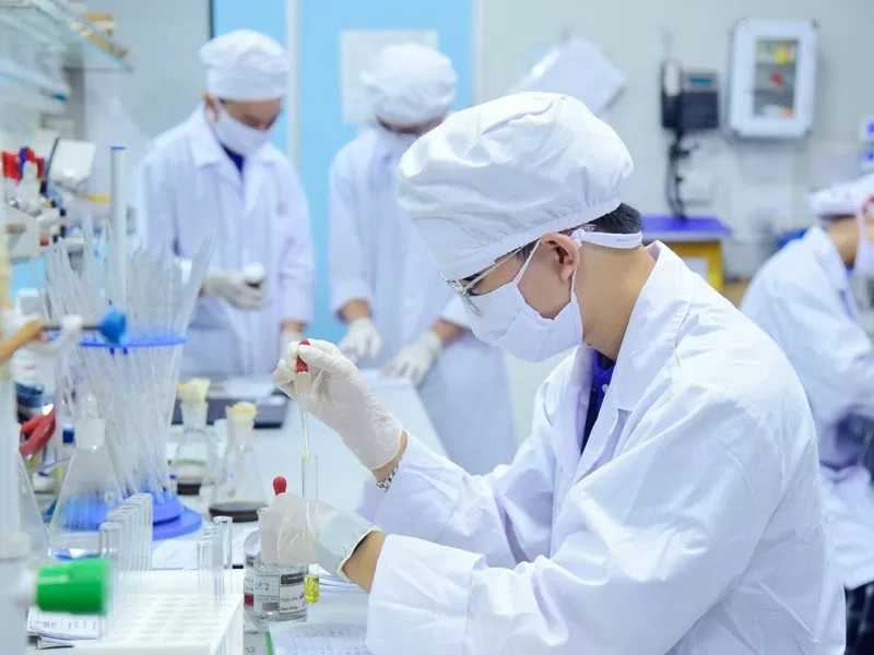 lam-gi-de-cong-nghiep-nganh-hoa-duoc-dat-8-11-nam-2045