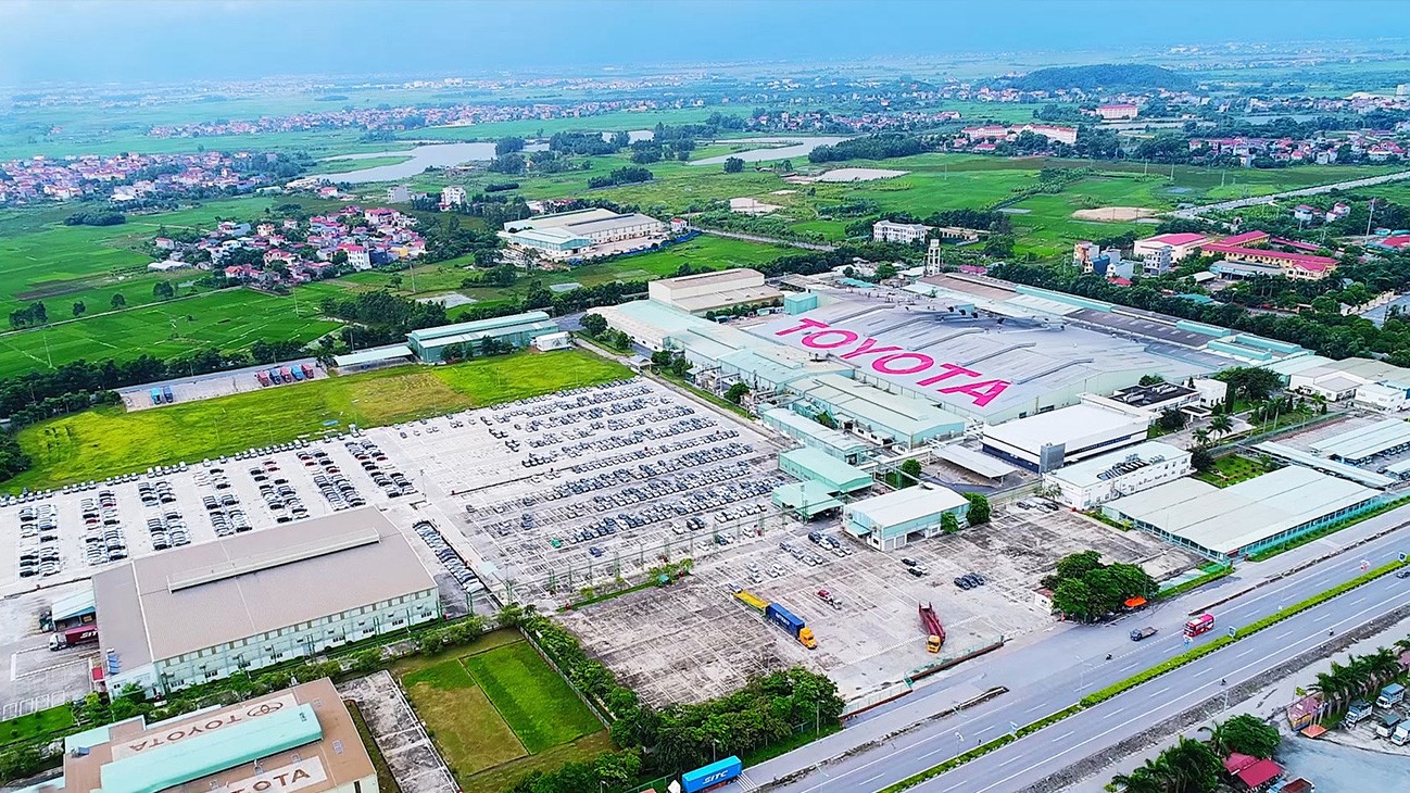 Chính phủ yêu cầu gỡ khó, doanh nghiệp ô tô - xe máy vẫn thấp thỏm chờ lời giải