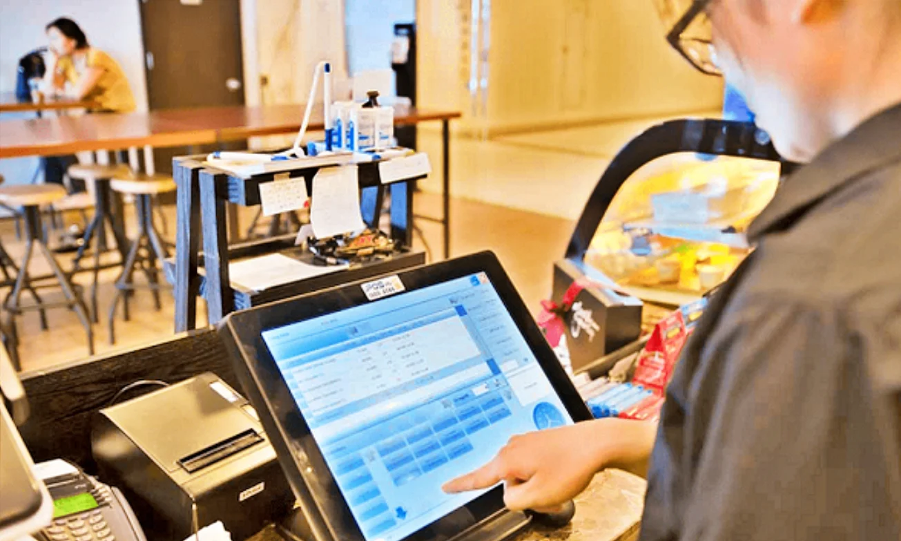 Nâng ngưỡng chịu thuế lên 1 tỷ đồng: ‘Không miễn VAT, rủi ro chia nhỏ doanh thu để lách thuế’