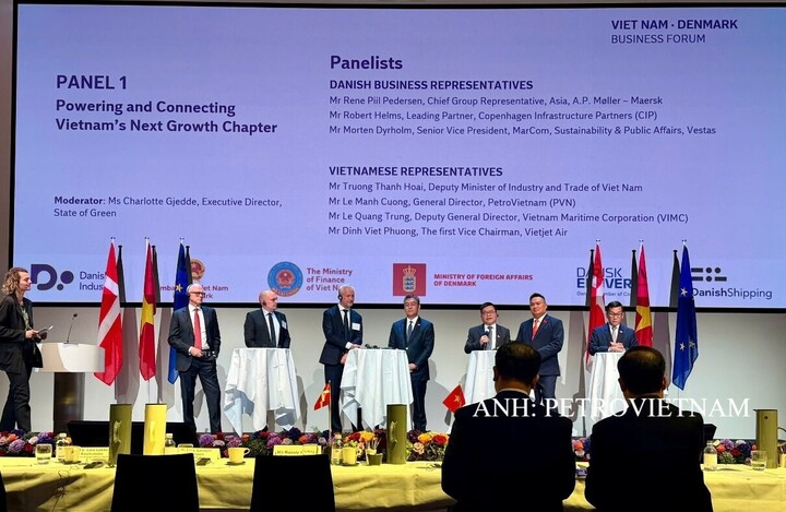 PETROVIETNAM tiên phong cùng các đối tác Đan Mạch phát triển điện gió ngoài khơi