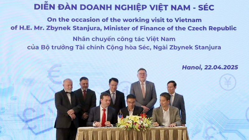 sec.jpg sec.jpg
