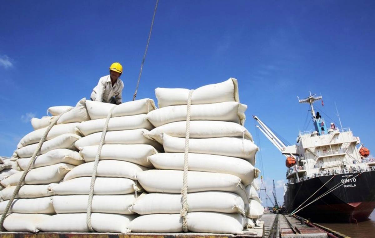 suc-ep-tu-thue-doi-ung-my-xuat-khau-nua-dau-thang-82025-giam-135