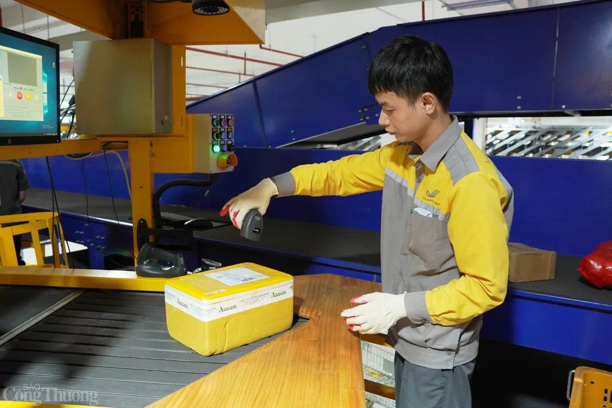 doanh-nghiep-logistics-dau-tu-manh-nang-cao-suc-canh-tranh