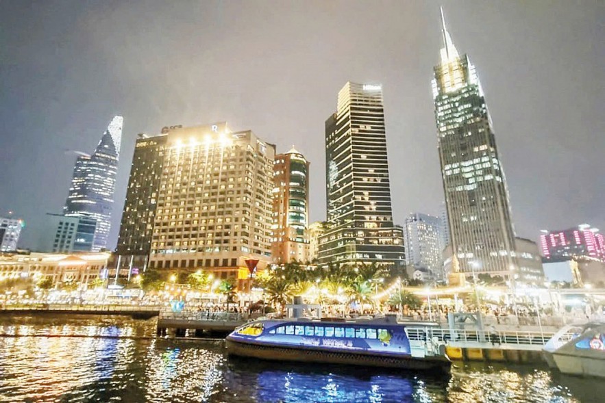 5-dau-moc-dang-ghi-nho-cua-kinh-te-tp-ho-chi-minh-qua-50-nam