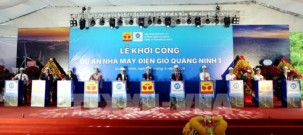 khoi-cong-nha-may-dien-gio-dau-tien-cua-mien-bac