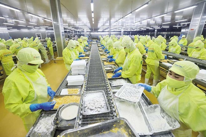 doanh-nghiep-tang-toc-dap-ung-don-hang-dip-cuoi-nam