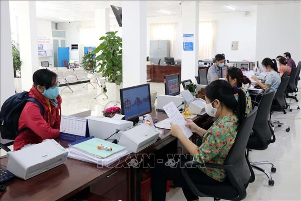 giam-toi-thieu-20-cong-chuc-vien-chuc-huong-luong-tu-ngan-sach-nha-nuoc