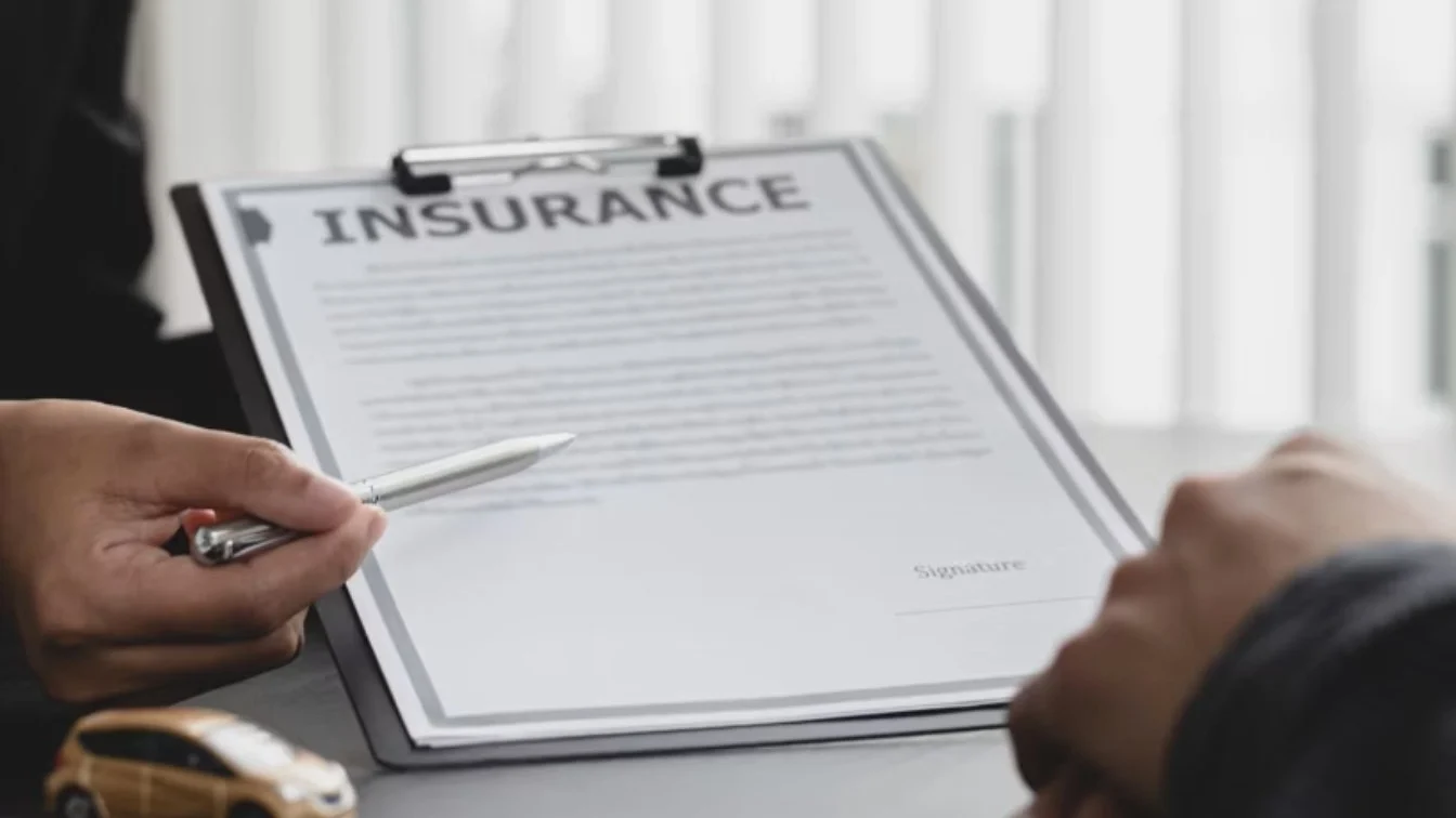 hop-dong-mat-hieu-luc-sau-3-nam-dong-phi-rui-ro-vi-lam-dung-dieu-khoan-linh-hoat