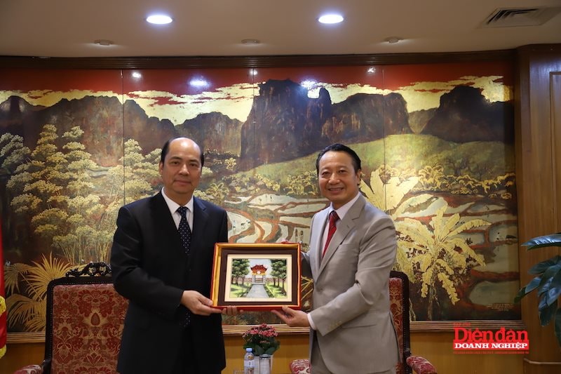 doanh-nghiep-viet-nam-tinh-van-nam-mo-rong-co-hoi-hop-tac