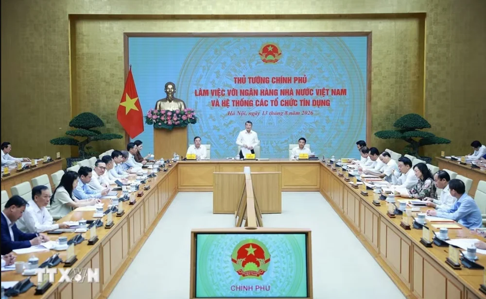 nhnn-se-giam-room-tin-dung-2027-voi-ngan-hang-khong-thuc-hien-dung-chi-dao-ve-lai-suat
