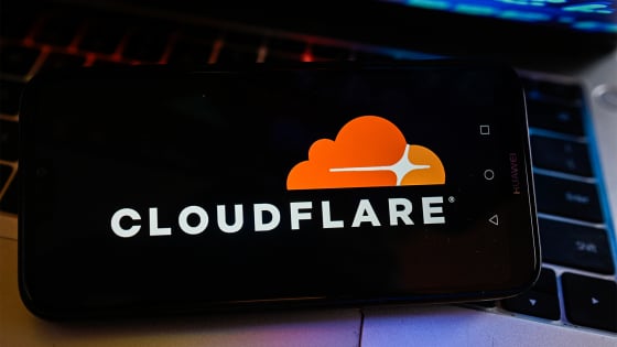 cloudflare-nguoi-gac-cua-internet-va-ac-mong-sap-mang-toan-cau