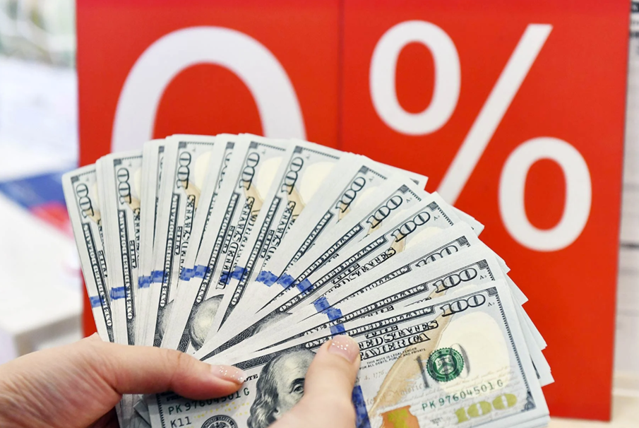 cam-lai-linh-hoat-khi-ty-gia-usd-tu-do-cham-28000-dong-lai-suat-lien-ngan-hang-vuot-8