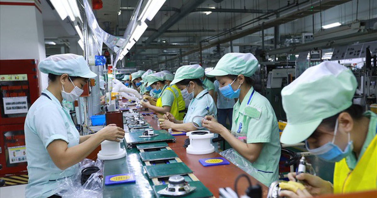 Căn cứ tính tiền lương làm thêm giờ cho người lao động
