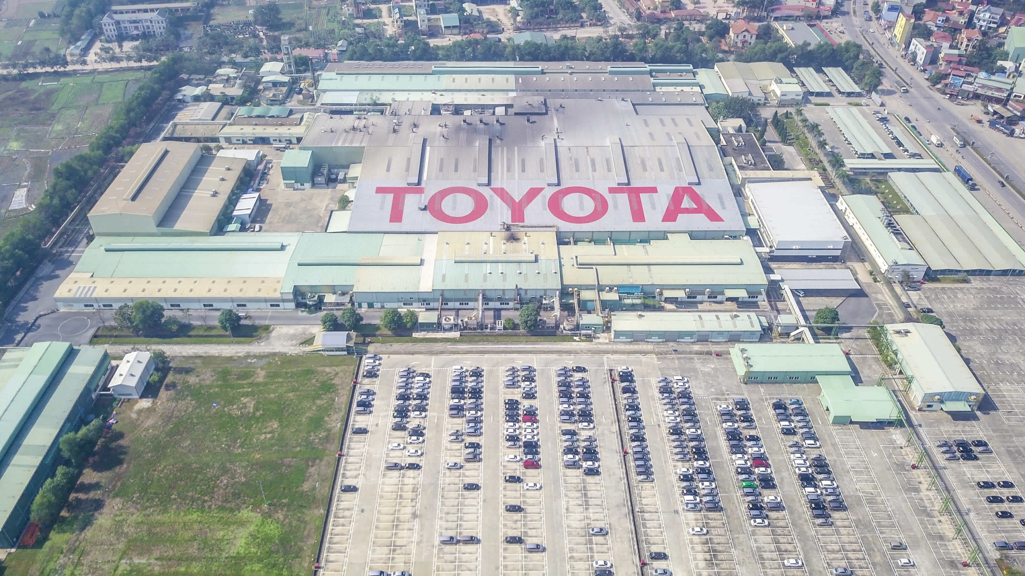 thu-ngan-sach-tu-honda-va-toyota-giam-gan-1400-ty-dong